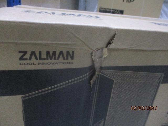 Корпус ZALMAN I3 NEO BLACK, ATX, BLACK, FRONT MESH, WINDOW, 2x3.5", 3x2.5", 1xUSB2.0, 2xUSB3.0, FRONT 3x120mm RGB, REAR 1x120mm RGB (существенное повреждение коробки)