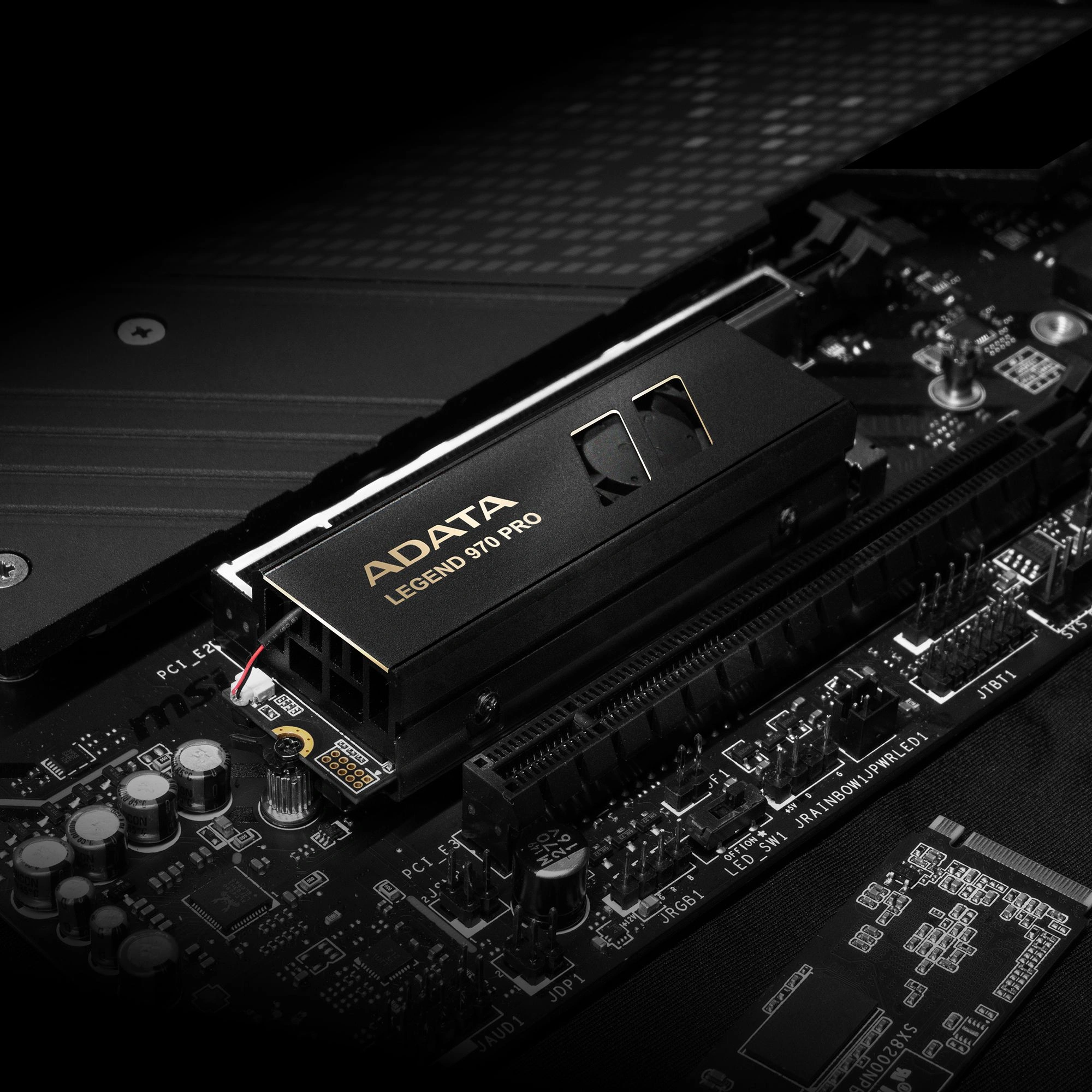 Накопитель SSD A-Data PCIe 5.0 x4 1000GB SLEG-970P-1TCI Legend 970 Pro M.2 2280 Накопитель SSD A-Data PCIe 5.0 x4 1000GB SLEG-970P-1TCI Legend 970 Pro M.2 2280