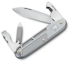 Нож перочинный Victorinox Synergy Alox (0.8216.26) 93мм 9функц. серебристый карт.коробка